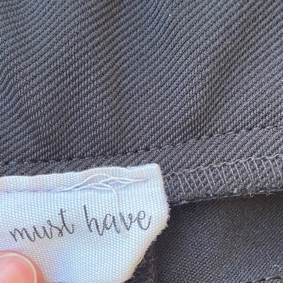 Juniors Black Casual Dress Pants - Picture 5 of 6